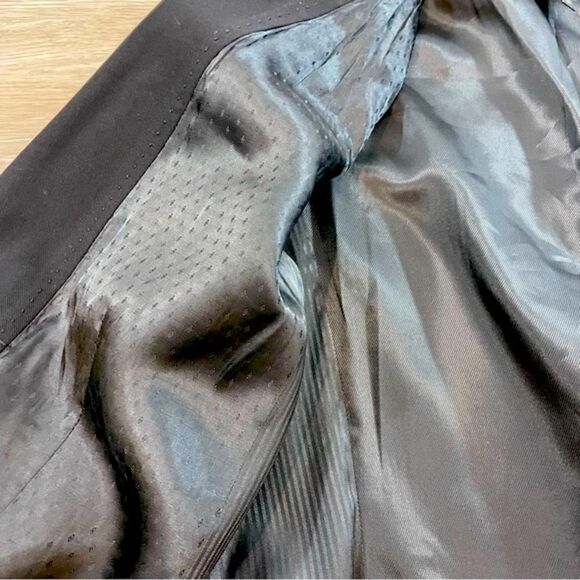 Bcbgmaxazria Black Wool blazer with satin bottom hem - Picture 7 of 15